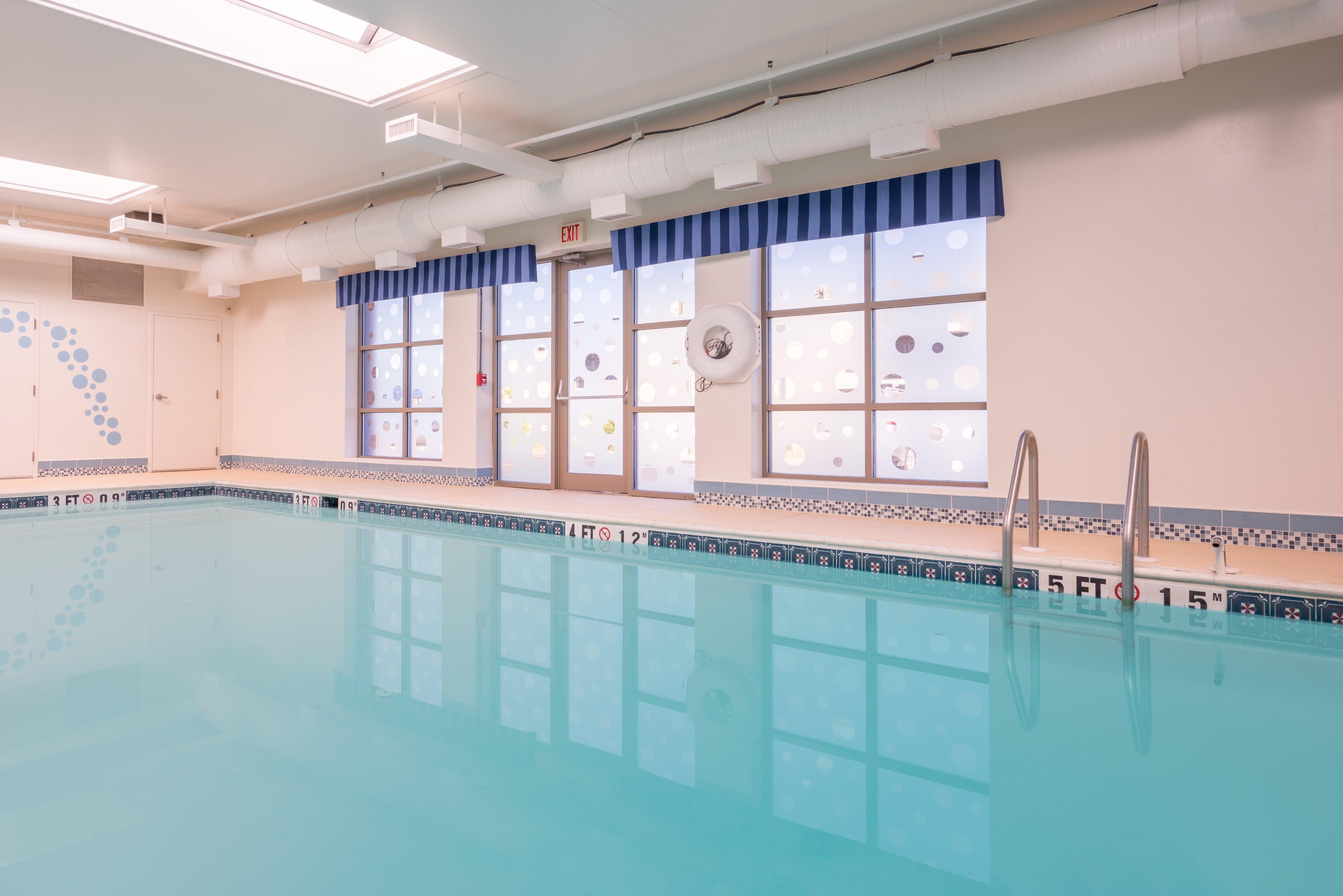 Holiday Inn Express Cambridge By Ihg Extérieur photo