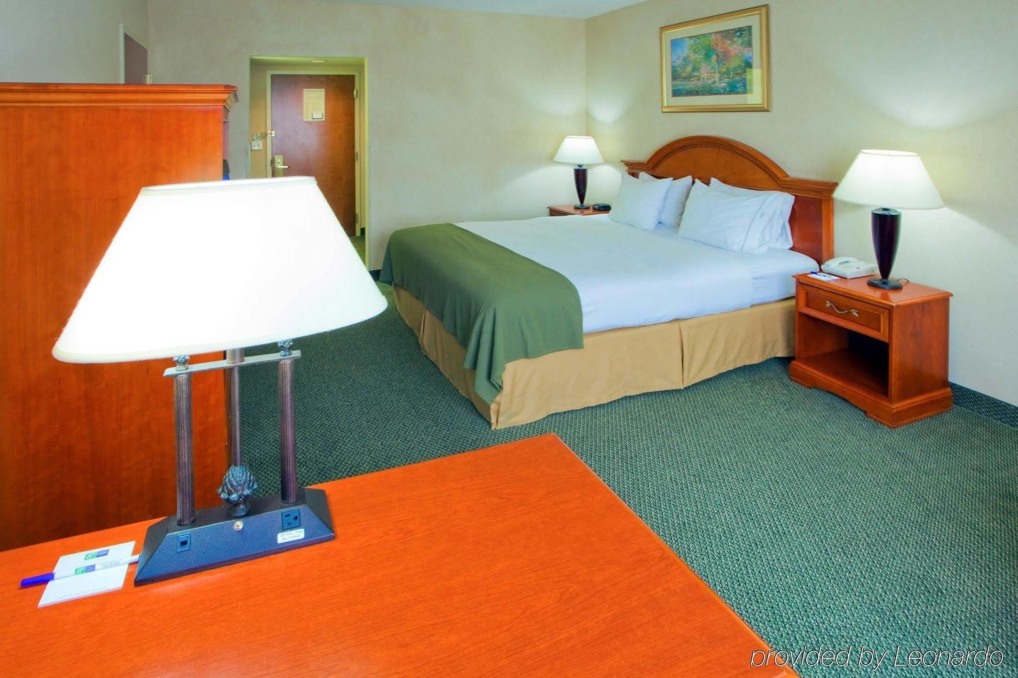Holiday Inn Express Cambridge By Ihg Extérieur photo